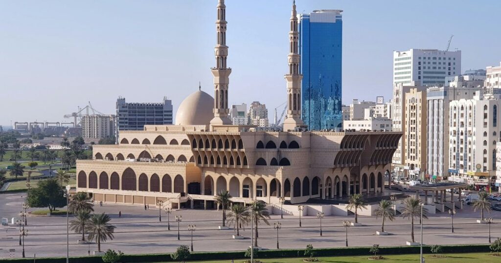 King Faisal Mosque Sharjah – History, Timings, Architecture & Visitor Guide